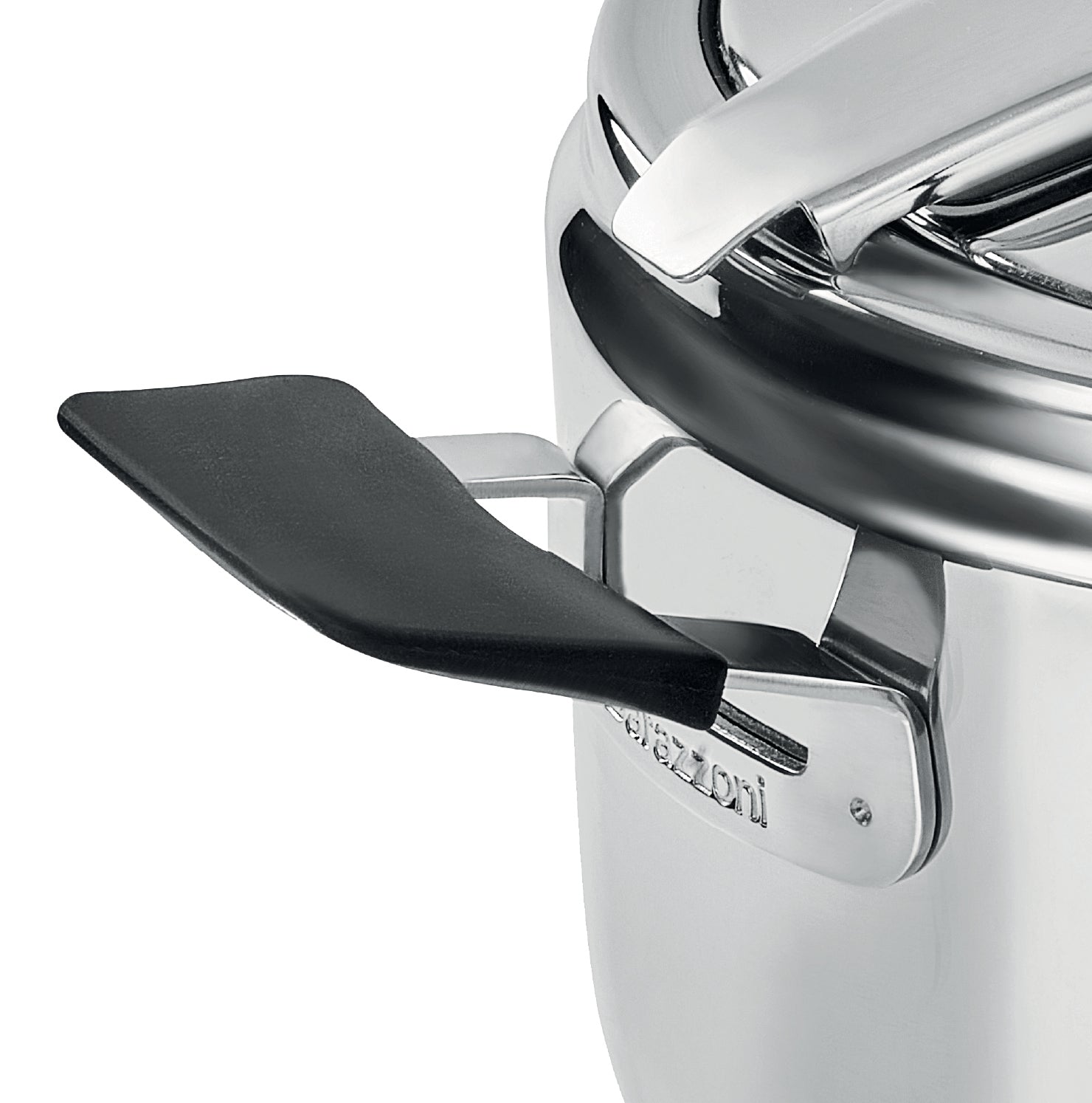 Pressure cooker