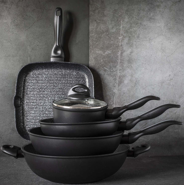 Basic non-stick - set of 2 pans, 20/24 cm
